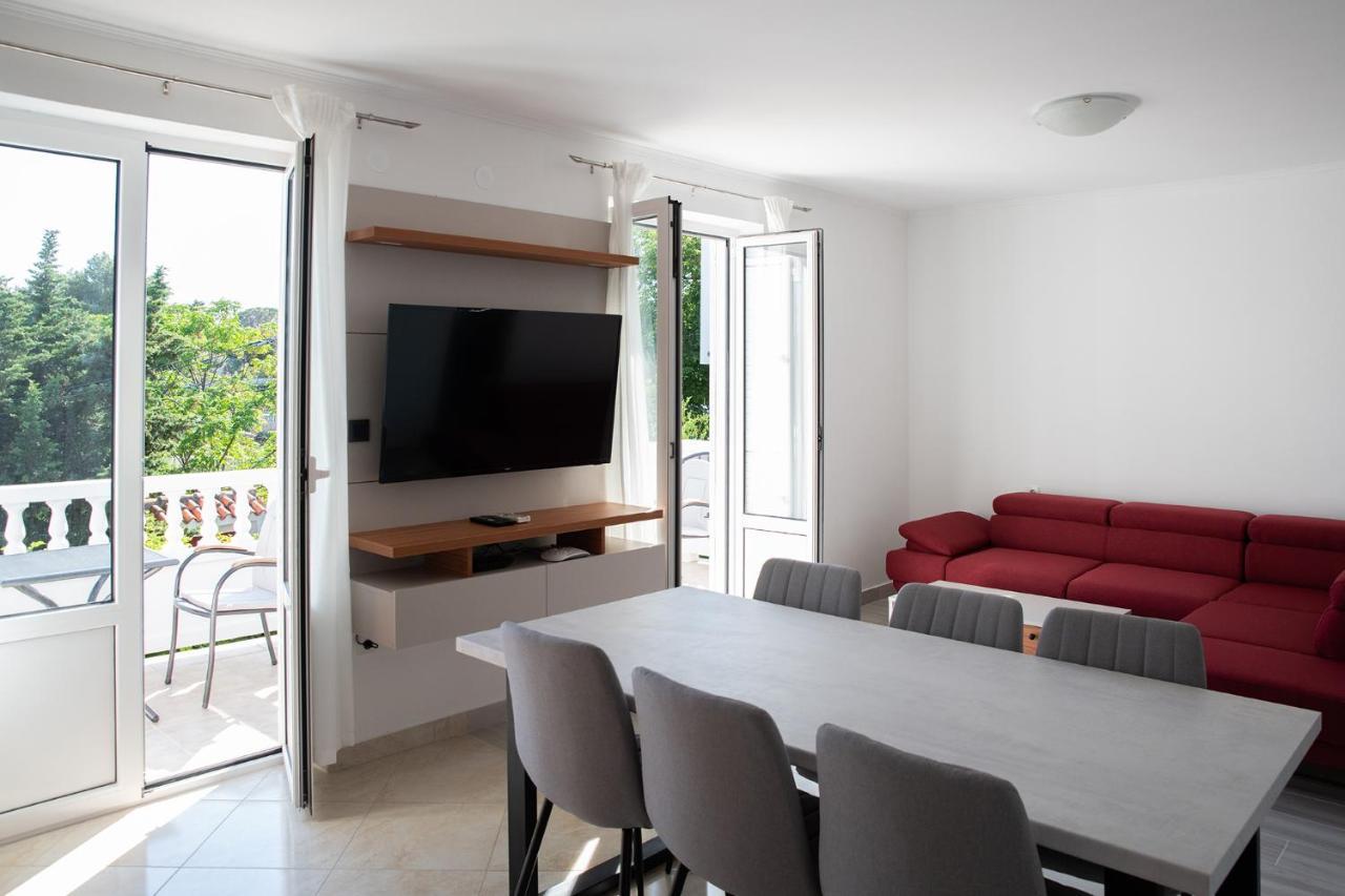 Apartmani Vrtodusic Banjol 외부 사진