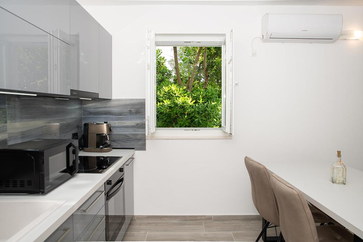 Apartmani Vrtodusic Banjol 외부 사진